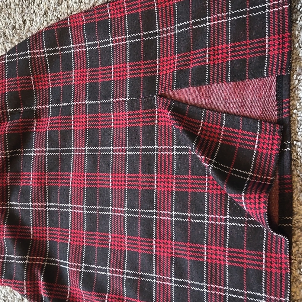 Plaid Mini Skirt - Picture 3 of 4